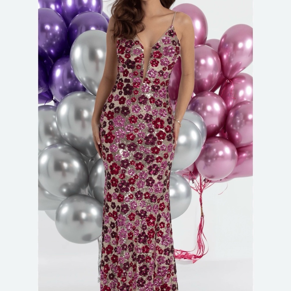 B Smart Pink/Purple/Silver Floral Sequin Evening Gown with Slit NWT Sz 7/8